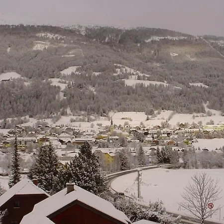 Kasparbauer 公寓 *